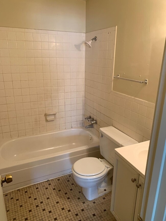 Foto del edificio - 3438 Spottswood Ave