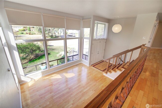 Foto del edificio - 3bd/2.5ba Bellevue House