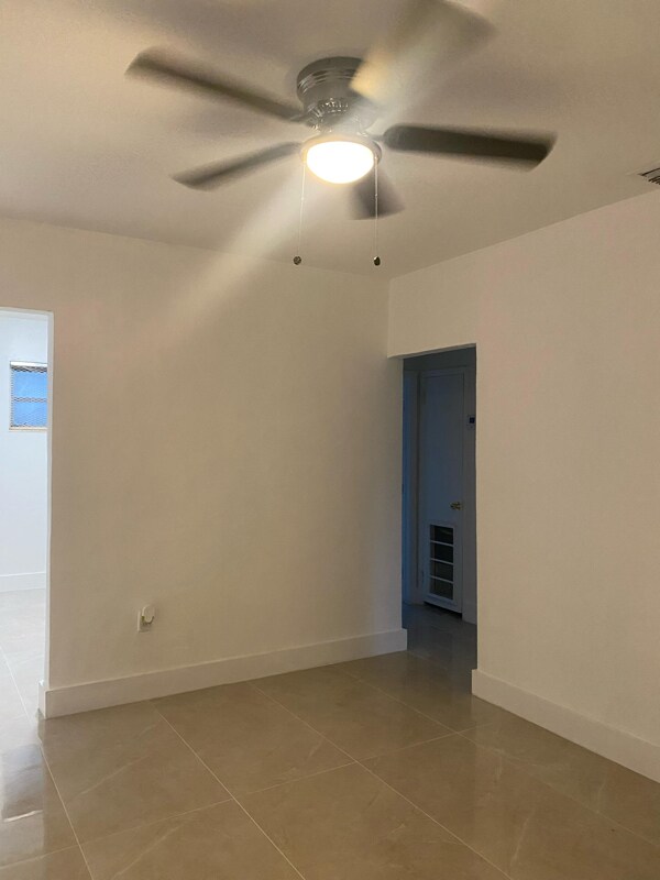 Foto del edificio - 29 NW 68th St