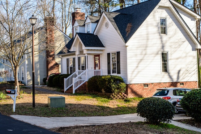 Building Photo - 3621 E Jameson Rd