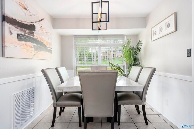 Foto del edificio - 202 High Rd