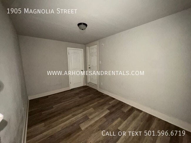 Foto del edificio - 1905 N Magnolia St