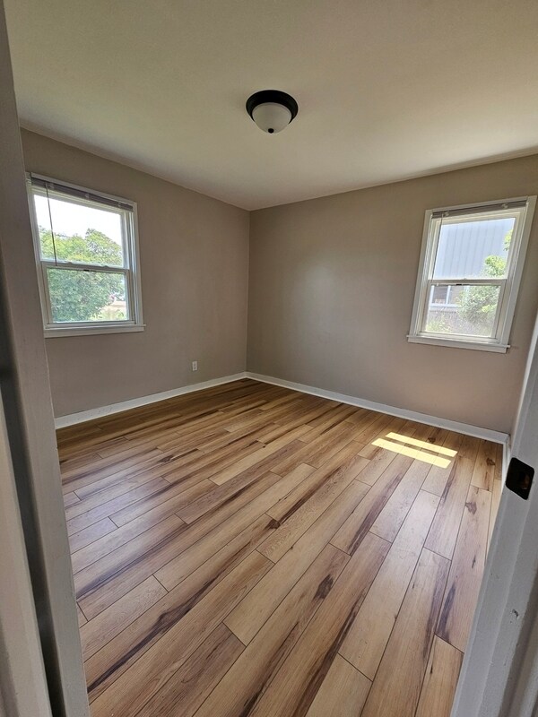 Foto del edificio - 934 Cold Spring Rd