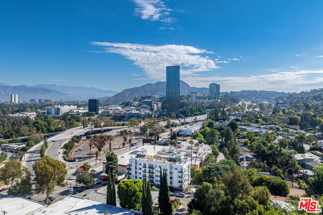 Foto del edificio - 10867 Fruitland Dr