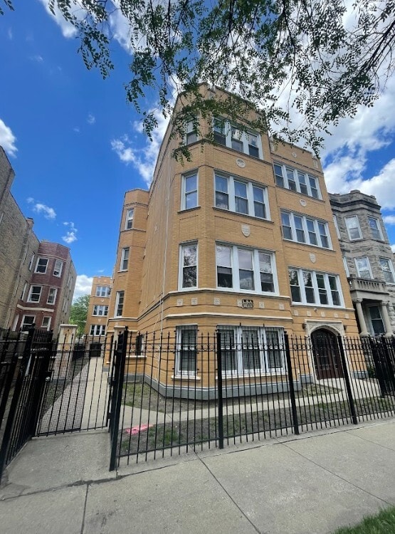 Building Photo - 3310 W Palmer St