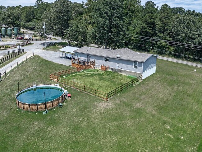 Foto del edificio - 2809 Pleasant Arbor Rd