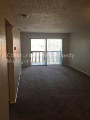 Foto del edificio - 1532 Chanslor Ave