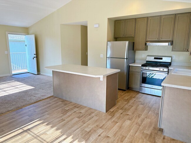 Building Photo - 3035/3037 Pacific St