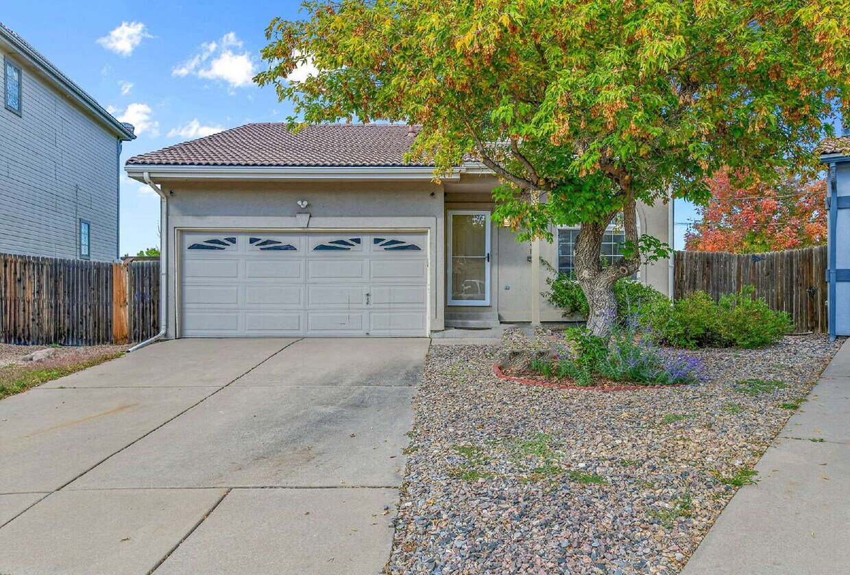Primary Photo - $2,450.00, 3-bed, 2-bath, located in Denver.