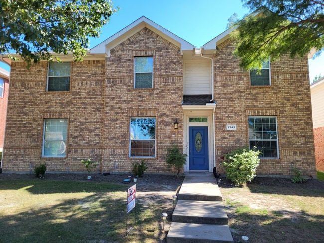 Building Photo - 2943 Deer Ridge Dr