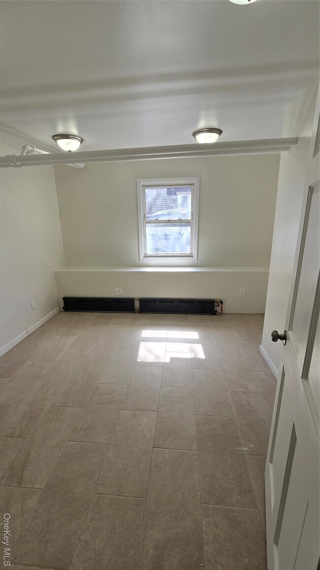 Foto del edificio - 48 N Fulton Ave