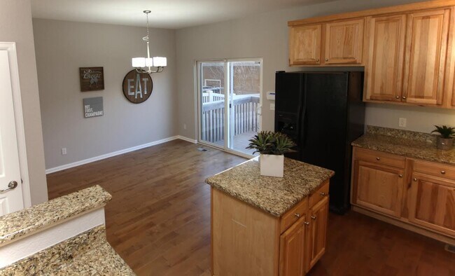 Foto del edificio - Beautiful 3 bed/2.5 bath in Westminster! Available 9/1!