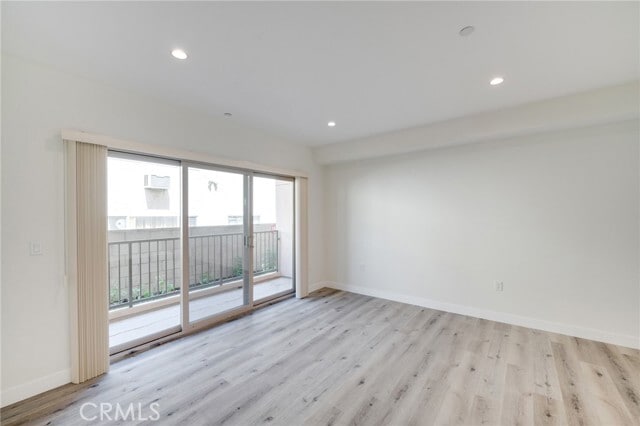 Foto del edificio - 14526 Hartland St