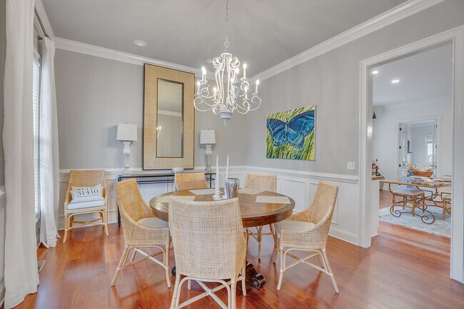 Foto del edificio - 117 Fairwind Rd