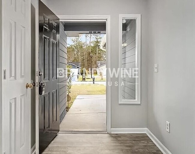 Building Photo - 427 Cheri Pl