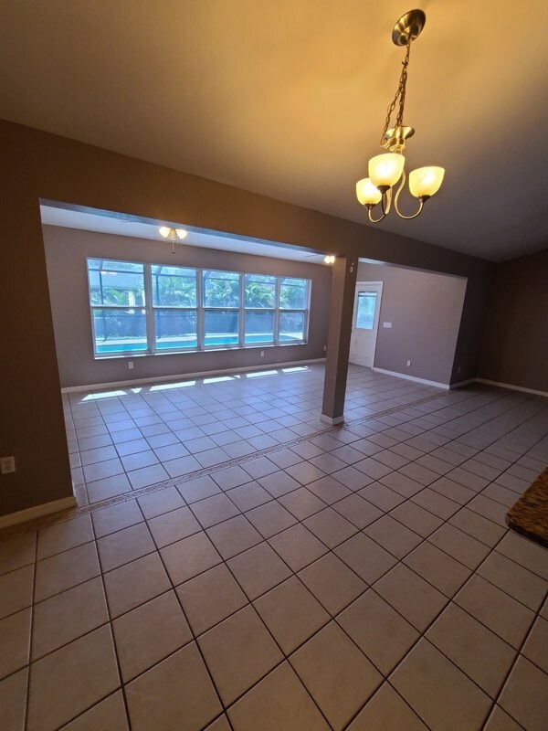 Building Photo - 18442 Tulip Rd