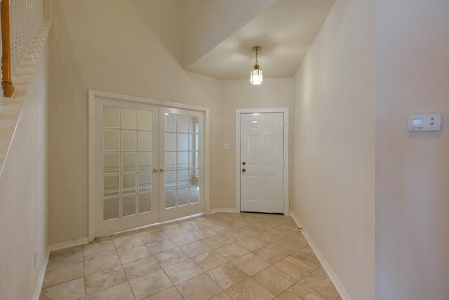 Building Photo - 13552 Anarosa Loop