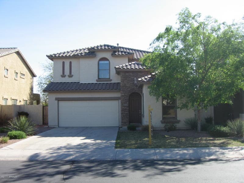 Primary Photo - Beautiful Gilbert Home w/2 Master Bedrooms...