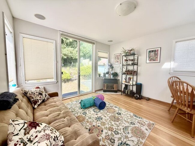 Building Photo - 4955 Marine Dr