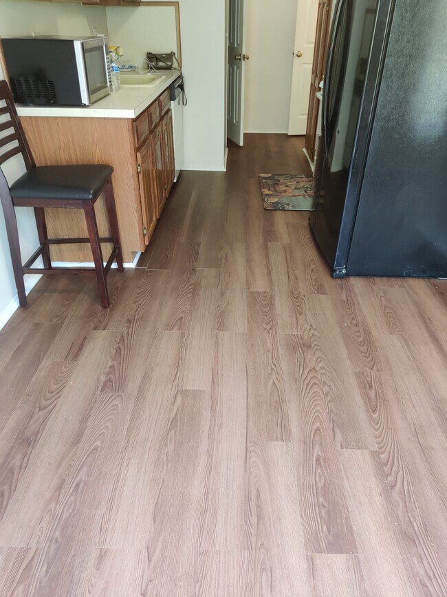Foto del edificio - 41013 Southwind Dr