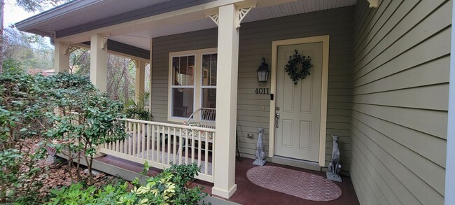Building Photo - Beautiful 3 Bedroom/2 Bath home in Madera