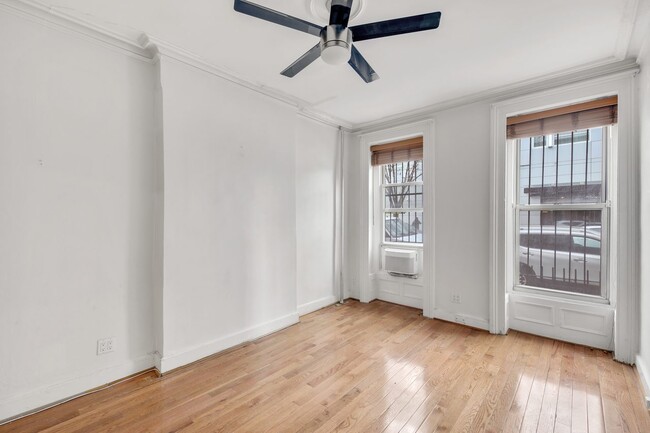 Building Photo - 61 Duffield St