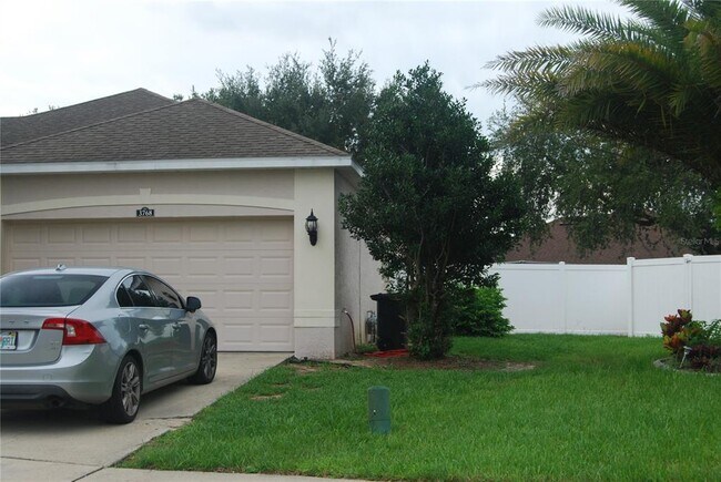 Foto del edificio - 3768 Glenford Dr
