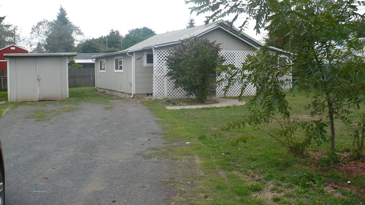 Primary Photo - 1294 35th St