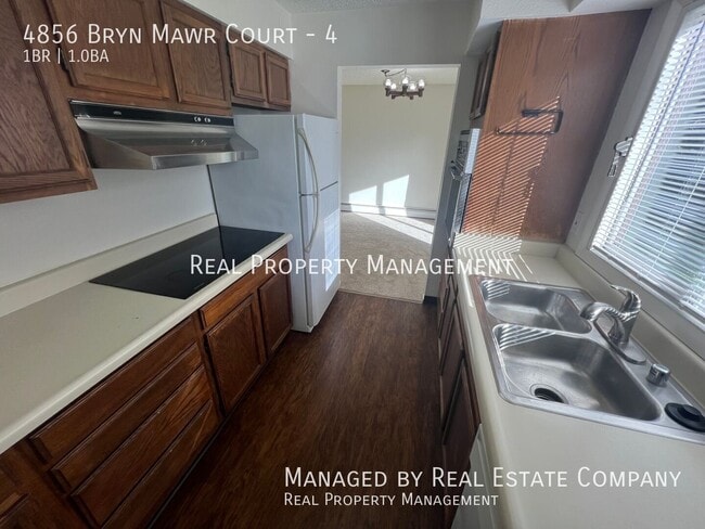 Building Photo - 4856 Bryn Mawr Ct