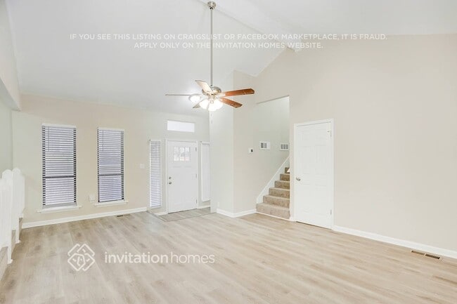 Building Photo - 4271 Willow Ridge Rd