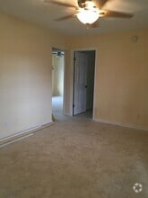 Building Photo - 2679 Nelson Dr