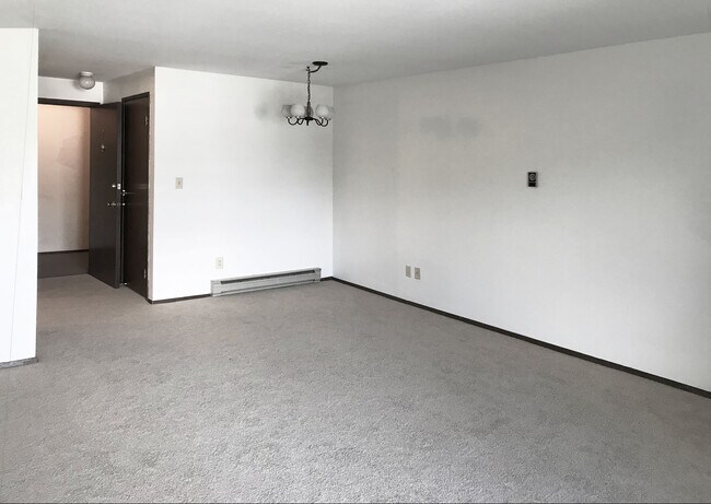 Foto del edificio - 300 NW 80th St