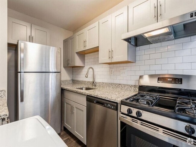 Building Photo - The Lawton Townhomes