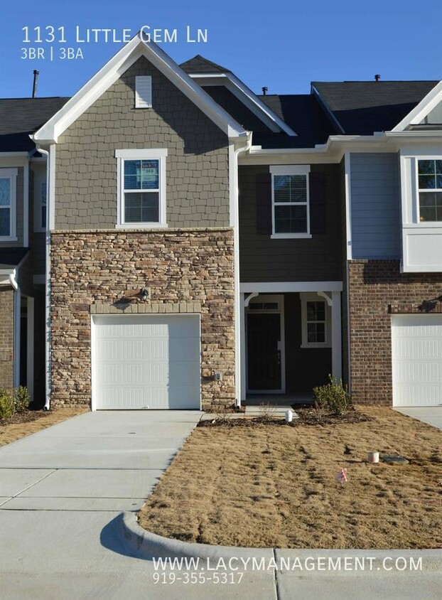 Foto principal - 1131 Little Gem Ln