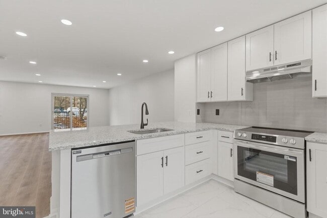 Building Photo - 1710 Tyvale Ct