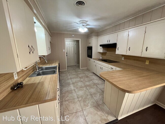 Foto del edificio - 3 br, 2 bath House - 5327 31st Street