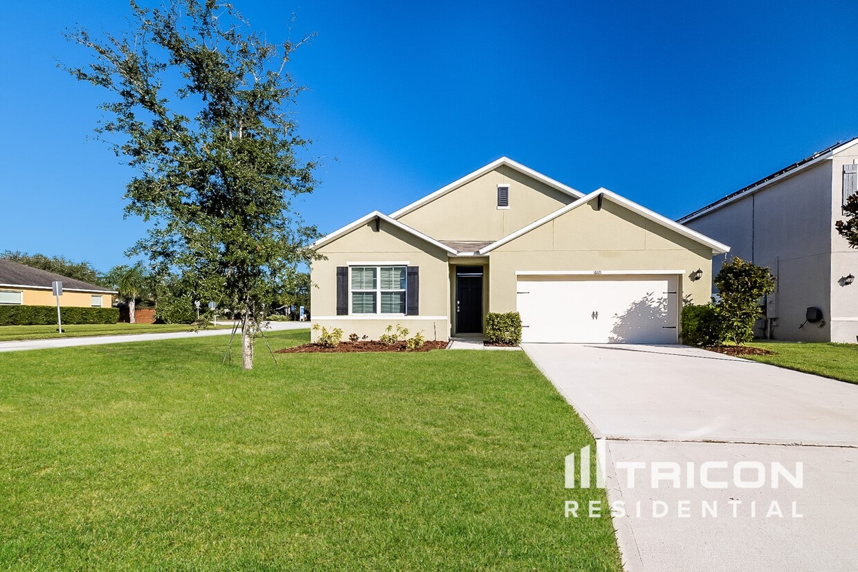 Foto principal - 16121 Yelloweyed Dr