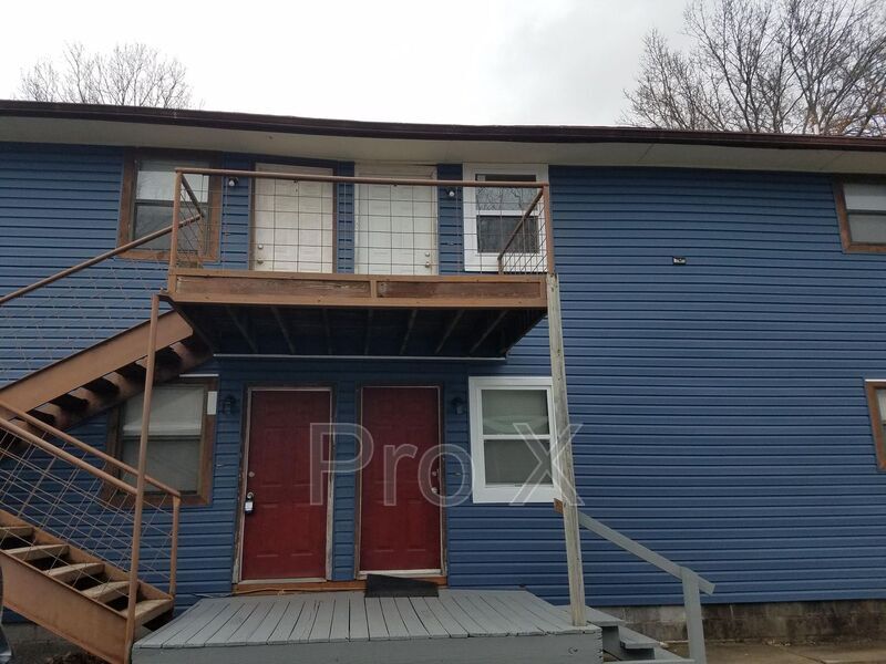 Primary Photo - 106 W Hudson St