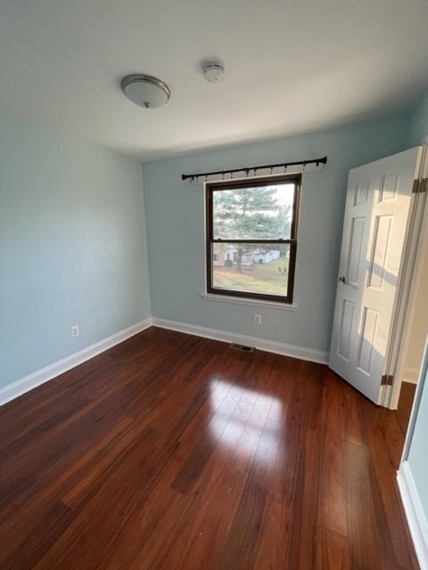 Building Photo - 133 Briar Ct