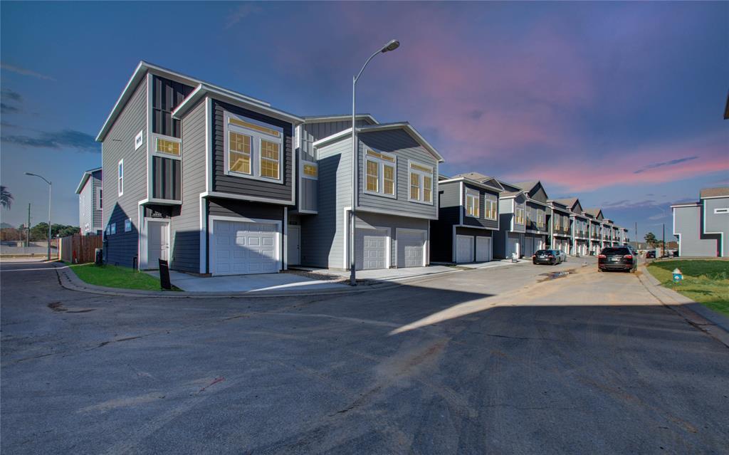 4907 Paradigm Ln, Klein, TX 77379 Condo for Rent in Klein, TX