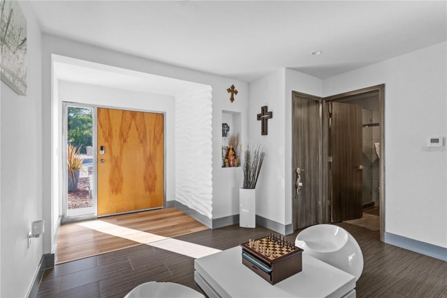 Foto del edificio - 11734 Lake Willis Dr