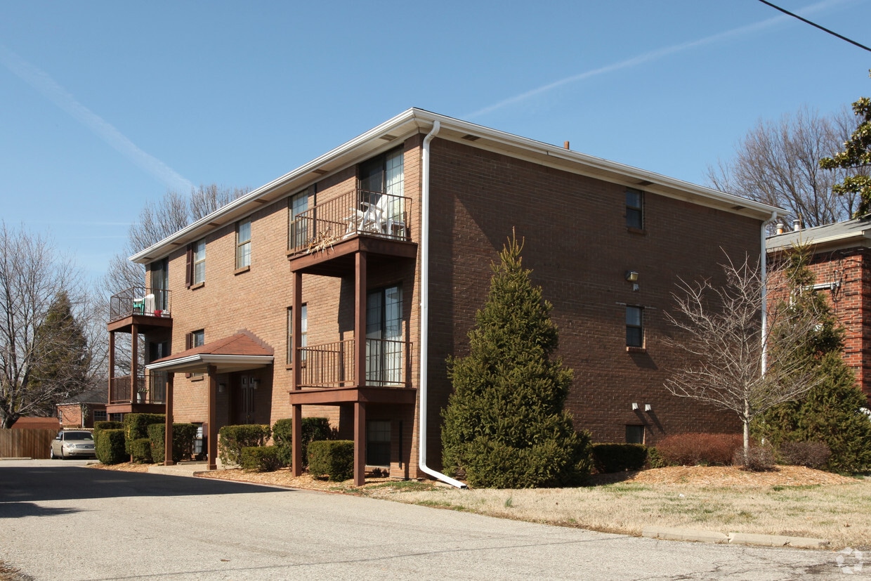 34223434 Breckenridge Ln, Louisville, KY 40220 Apartments in