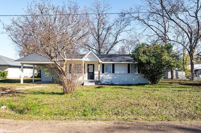 Foto del edificio - 208 N Coleman St