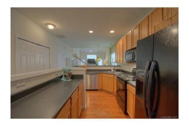 Building Photo - 12027 Royal Castle Ct