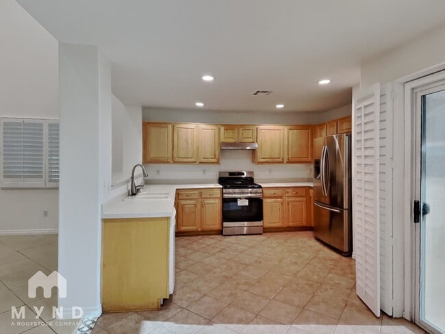 Building Photo - 9322 Boulder Opal Ave