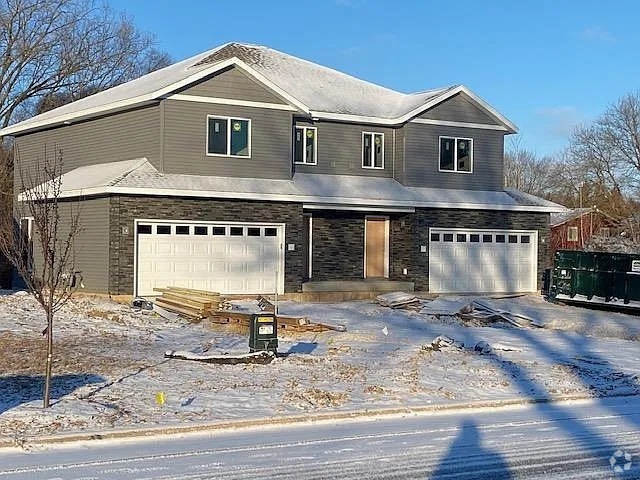 Building Photo - 200 Chalet Dr