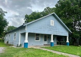 Building Photo - 409 N Tucker Ave