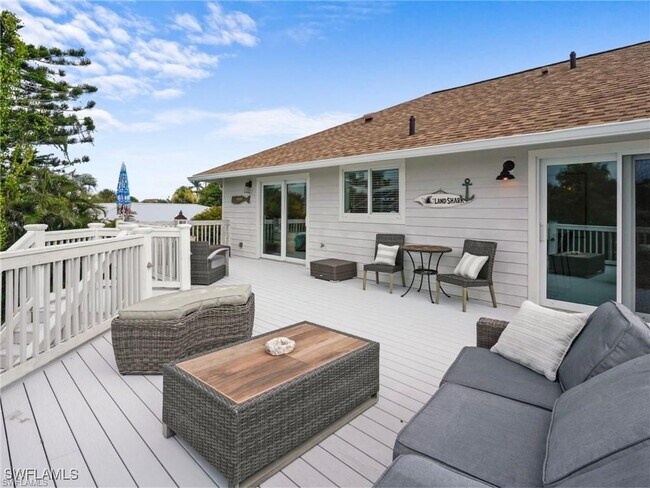 Foto del edificio - 474 Lake Murex Cir