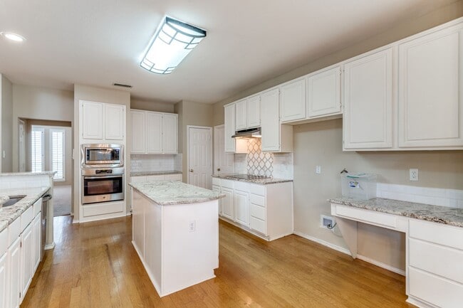 Building Photo - Highly Desired Quail Creek in McKinney, TX!