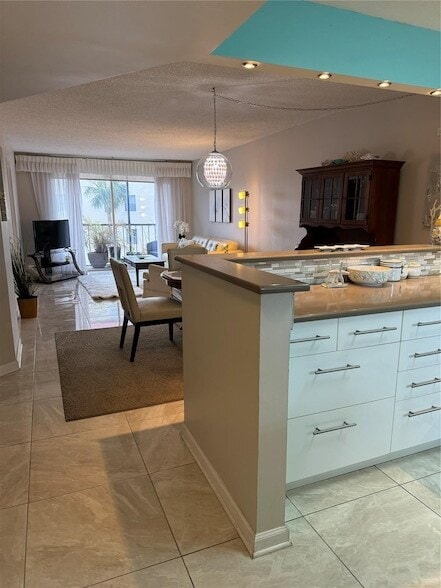 Photo - 5300 NE 24th Terrace Unit 303